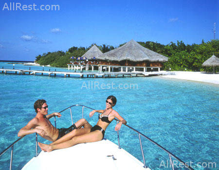 Eriyadu Island Resort 